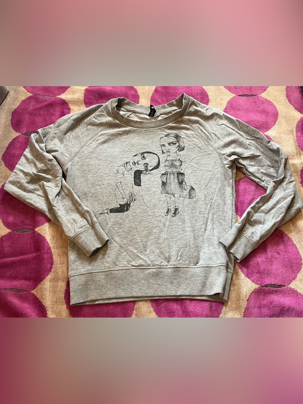 **RARE** Vintage/Retro Archival H&M Sweatshirt